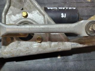 bontott MERCEDES-BENZ C-CLASS Első Ablaktörlő Szerkezet