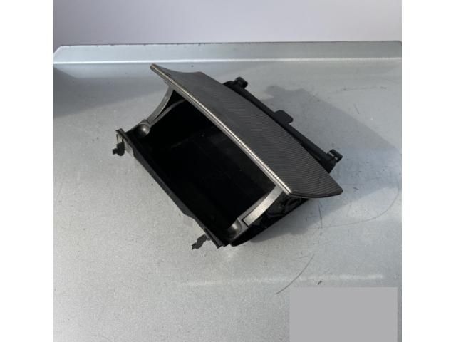 bontott MERCEDES-BENZ C-CLASS Első Hamutartó