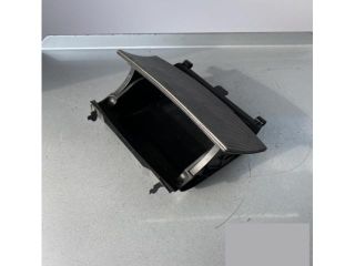 bontott MERCEDES-BENZ C-CLASS Első Hamutartó