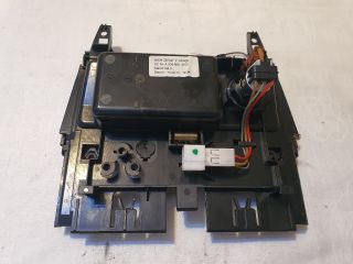 bontott MERCEDES-BENZ C-CLASS Első Hamutartó