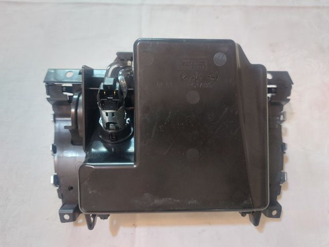 bontott MERCEDES-BENZ C-CLASS Első Hamutartó