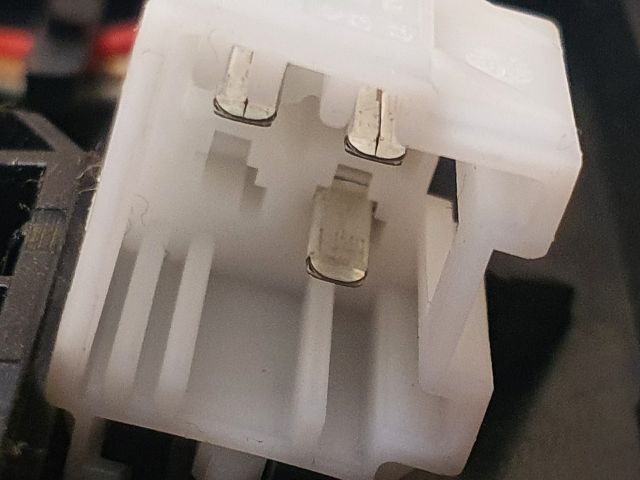 bontott MERCEDES-BENZ C-CLASS Első Hamutartó