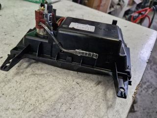 bontott MERCEDES-BENZ C-CLASS Első Hamutartó