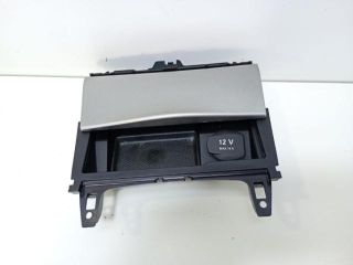 bontott MERCEDES-BENZ C-CLASS Első Hamutartó