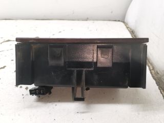 bontott MERCEDES-BENZ C-CLASS Első Hamutartó