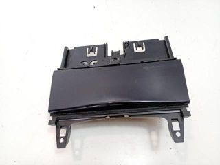 bontott MERCEDES-BENZ C-CLASS Első Hamutartó