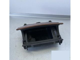 bontott MERCEDES-BENZ C-CLASS Első Hamutartó