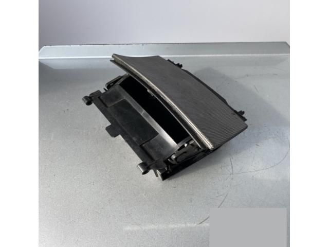 bontott MERCEDES-BENZ C-CLASS Első Hamutartó