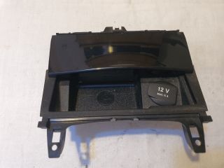 bontott MERCEDES-BENZ C-CLASS Első Hamutartó