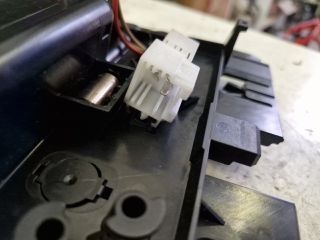 bontott MERCEDES-BENZ C-CLASS Első Hamutartó