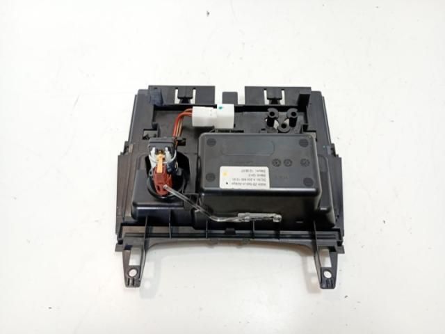 bontott MERCEDES-BENZ C-CLASS Első Hamutartó