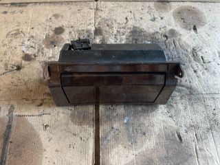 bontott MERCEDES-BENZ C-CLASS Első Hamutartó