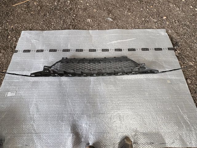 bontott MERCEDES-BENZ C-CLASS Első Lökhárító Alsó (Műanyag)