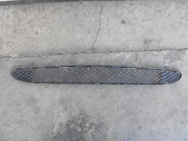 bontott MERCEDES-BENZ C-CLASS Első Lökhárító Alsó (Műanyag)