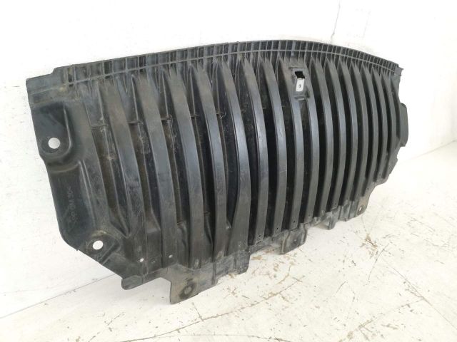 bontott MERCEDES-BENZ C-CLASS Első Lökhárító Alsó Tálca