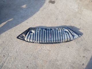 bontott MERCEDES-BENZ C-CLASS Első Lökhárító Alsó Tálca