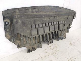 bontott MERCEDES-BENZ C-CLASS Első Lökhárító Alsó Tálca