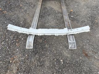 bontott MERCEDES-BENZ C-CLASS Első Lökhárító Merevítő (Fém)