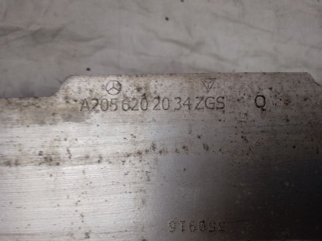 bontott MERCEDES-BENZ C-CLASS Első Lökhárító Merevítő (Fém)