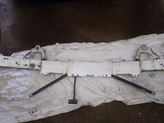 bontott MERCEDES-BENZ C-CLASS Első Lökhárító Merevítő (Fém)