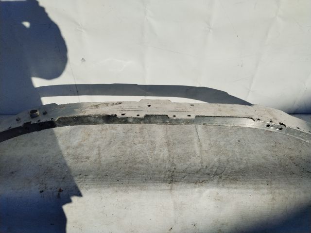 bontott MERCEDES-BENZ C-CLASS Első Lökhárító Merevítő (Fém)