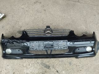 bontott MERCEDES-BENZ C-CLASS Első Lökhárító (Részeivel)