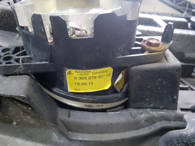 bontott MERCEDES-BENZ C-CLASS Első Lökhárító (Részeivel)