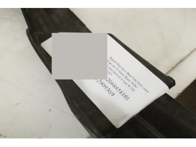 bontott MERCEDES-BENZ C-CLASS Első Lökhárító Tartó Felső