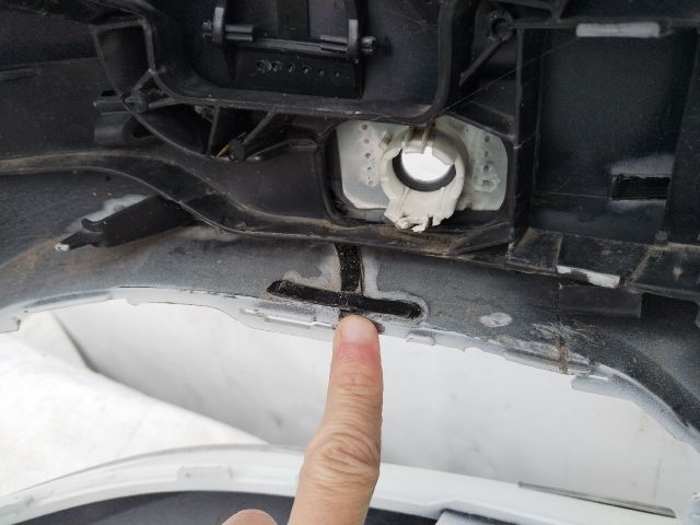 bontott MERCEDES-BENZ C-CLASS Első Lökhárító (Üresen)