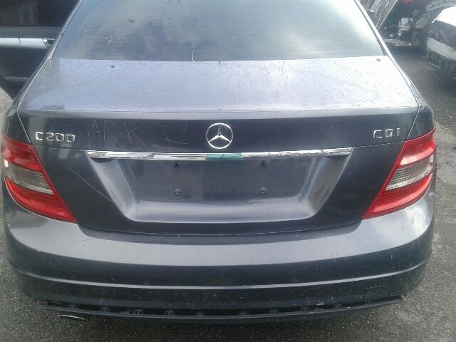 bontott MERCEDES-BENZ C-CLASS Első Lökhárító (Üresen)