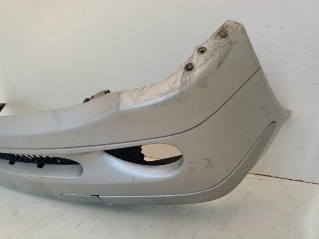 bontott MERCEDES-BENZ C-CLASS Első Lökhárító (Üresen)