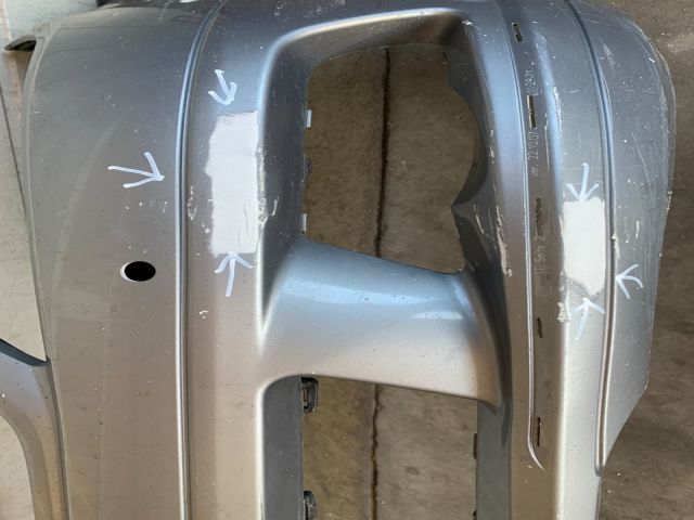 bontott MERCEDES-BENZ C-CLASS Első Lökhárító (Üresen)