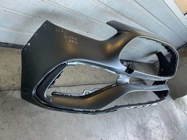 bontott MERCEDES-BENZ C-CLASS Első Lökhárító (Üresen)