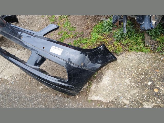 bontott MERCEDES-BENZ C-CLASS Első Lökhárító (Üresen)