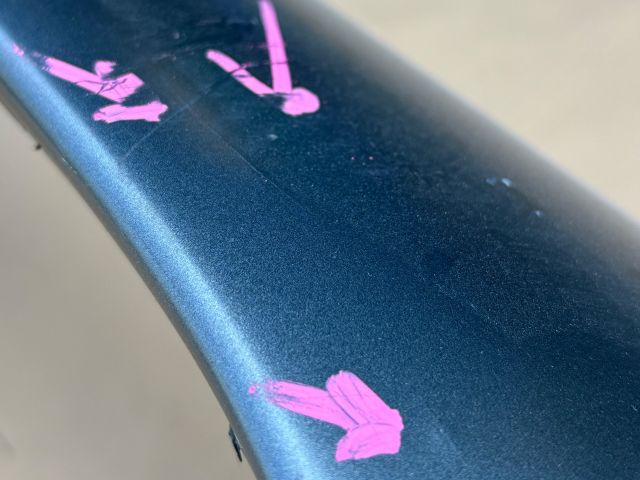 bontott MERCEDES-BENZ C-CLASS Első Lökhárító (Üresen)