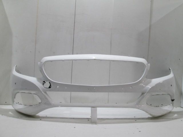 bontott MERCEDES-BENZ C-CLASS Első Lökhárító (Üresen)