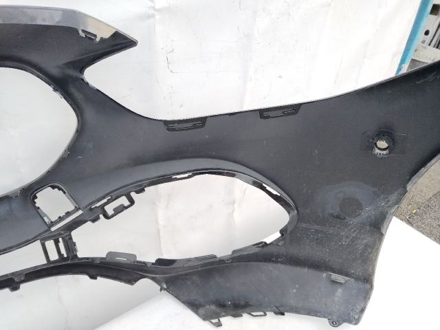 bontott MERCEDES-BENZ C-CLASS Első Lökhárító (Üresen)