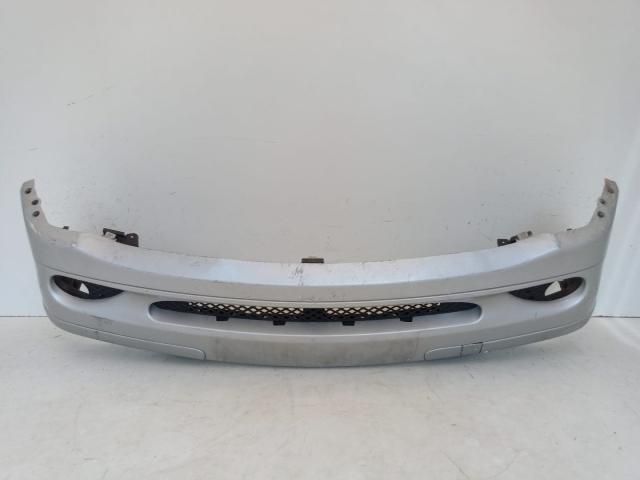 bontott MERCEDES-BENZ C-CLASS Első Lökhárító (Üresen)