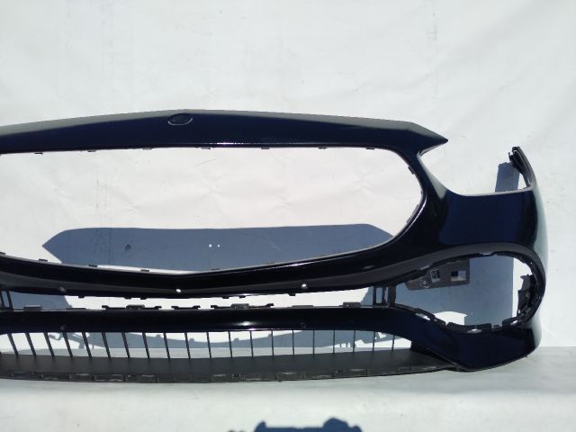 bontott MERCEDES-BENZ C-CLASS Első Lökhárító (Üresen)