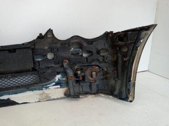 bontott MERCEDES-BENZ C-CLASS Első Lökhárító (Üresen)