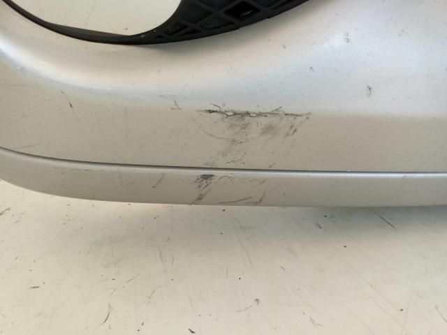 bontott MERCEDES-BENZ C-CLASS Első Lökhárító (Üresen)