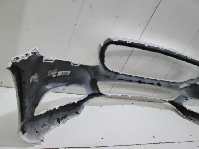 bontott MERCEDES-BENZ C-CLASS Első Lökhárító (Üresen)