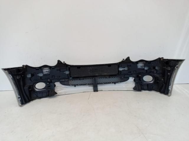 bontott MERCEDES-BENZ C-CLASS Első Lökhárító (Üresen)