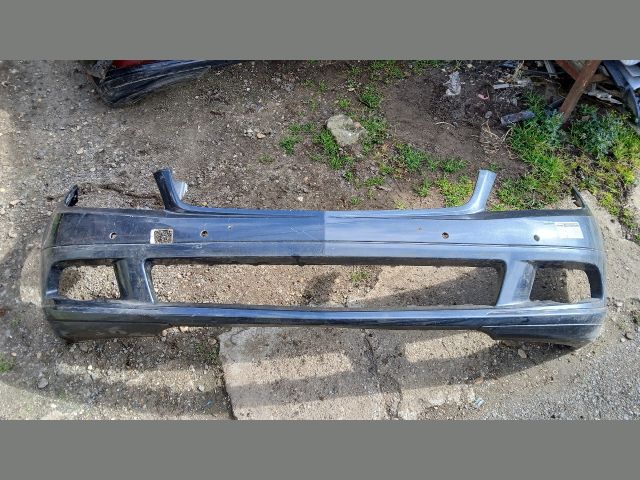 bontott MERCEDES-BENZ C-CLASS Első Lökhárító (Üresen)