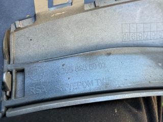 bontott MERCEDES-BENZ C-CLASS Első Lökhárító (Üresen)