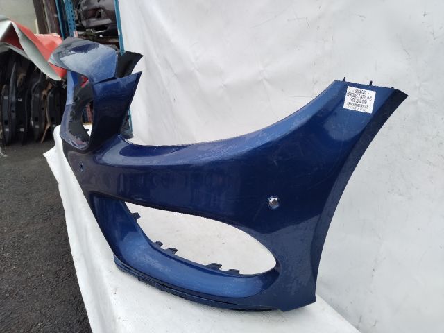 bontott MERCEDES-BENZ C-CLASS Első Lökhárító (Üresen)