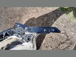 bontott MERCEDES-BENZ C-CLASS Első Lökhárító (Üresen)