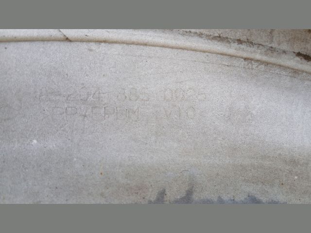 bontott MERCEDES-BENZ C-CLASS Első Lökhárító (Üresen)