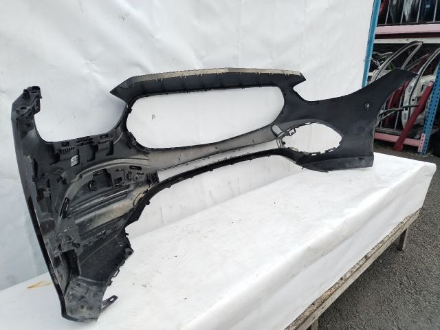 bontott MERCEDES-BENZ C-CLASS Első Lökhárító (Üresen)