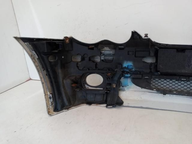 bontott MERCEDES-BENZ C-CLASS Első Lökhárító (Üresen)